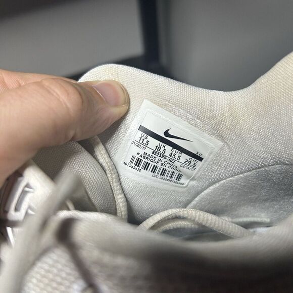 Nike Kyrie 3 White Chrome Silver Low Cut Mens Basketball 852395-103 Size 11.5 - Picture 15 of 15